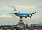 KLM, Boeing B 737-8K2, PH-BXA, TXL, 20.06.2020