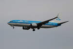 KLM, Boeing B 737-8K2, PH-BXG, TXL, 29.08.2020