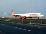 Air Berlin A 330-322 D-AERQ am frhen Morgen des 27.02.2010 auf dem Weg zum Start nach Teneriffa auf dem Flughafen Berlin-Tegel