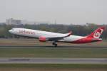Air Berlin A 330-322 D-AERQ beim Start in Berlin-Tegel am 24.04.2010