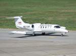 DRF German Air Rescue Learjet 35A D-CAVE auf dem Weg zum Start in Berlin-Tegel am 21.08.2010