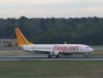 Pegasus Airlines B 737-82R TC-AAS nach der Landung in Berlin-Tegel am 04.09.2010