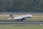 SAS Canadair Regjet CRJ900 OY-KFD bei der Landung in Berlin-Tegel am 05.09.2010