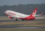 Air Berlin B 737-86J D-ABBE beim Start in Berlin-Tegel am 02.04.2011