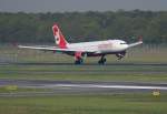 Air Berlin A 330-223 D-ALPJ bei der Landung in Berlin-Tegel am 21.04.2011