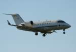 Germany Air Force Canadair Challenger 601 12+04 kurz vor der Landung in Berlin-Tegel am 02.06.2011