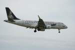 Lot Embraer ERJ-170-100ST SP-LDC kurz vor der Landung in Berlin-Tegel am 18.06.2011