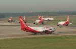 Air Berlin im Stau am 01.10.2011 auf dem Flughafen Berlin-Tegel