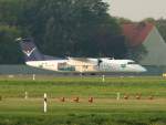 InterSky De Havilland Canada DHC-8-314Q OE-LIA kurz vor dem Start in Berlin-Tegel am 04.10.2011