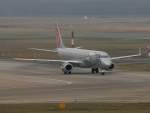 Fly Niki Embarer ERJ-190-100LR OE-IHD bei der Ankunft in Berlin-Tegel am 25.03.2012