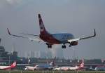 Air Berlin B 737-76J D-ABLF bei der Landung in Berlin-Tegel am 28.09.2013