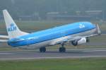 PH-BXM KLM Royal Dutch Airlines Boeing 737-8K2 (WL)   Start in Tegel am 30.07.2014