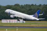 N34131 United Airlines Boeing 757-224 (WL)    abgehoben am 12.08.2014 in Tegel