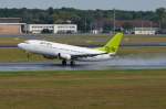 YL-BBI Air Baltic Boeing 737-33A (WL)   in Tegel gestartet am 21.08.2014
