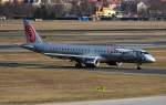 Niki ERJ-190-100LR OE-IXC bei der Ankunft in Berlin-Tegel am 08.03.2014