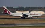Qatar Airways A 330-202 A7-ACB nach der Landung in Berlin-Tegel am 29.03.2014