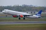 LN-RKK SAS Scandinavian Airlines Airbus A321-232   am 14.10.2014 in Tegel gestartet