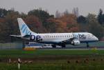 Flybe ERJ-175-200STD G-FBJA kurz vor dem Start in Berlin-Tegel am 26.10.2014