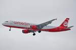 D-ABCF Air Berlin Airbus A321-211   Anflug auf Tegel am 04.02.2015