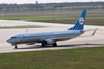 PH-BXA KLM Royal Dutch Airlines Boeing 737-8K2(WL)  zum Gate am 20.04.2016 in Tegel