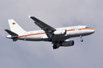 15+02 German Air Force Airbus A319-133(CJ)  am 21.09.2016 beim Anflug Tegel