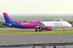 Wizz Air Malta Airbus A321-271NX 9H-WAI rollt zur Parkposition in Dortmund 4.7.2026