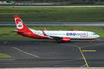 Am 10.10.14 machte sich die Boeing 737-800 D-ABME der Airbelin mit One World Beklebung auf dem Weg zur Startbahn 23L am Flughafen Düsseldorf