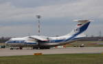 IL-76 RA-76952 der Volga-Dnepr Airlines am 20.12.18 abgestellt auf dem Flughafen-Düsseldorf