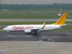 Pegasus Airlines; TC-AAT; Boeing 737-800. Flughafen Dsseldorf. 02.05.2010.