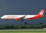Air Berlin, D-ABCG (aktuelle AB-Lackierung), Airbus A 321-200 (Werne/Ruhr 2010), 2010.08.28, DUS, Dsseldorf, Germany