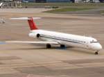 Map Jet MD-83 OE-LMH rollt zur 23L in DUS / EDDL / Düsseldorf am 13.05.2007