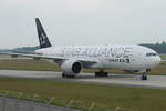 United Airlines Boeing B777-224(ER) N76021, cn(MSN): 39776,  Star Alliance ,
Frankfurt Rhein-Main International, 25.05.2016.