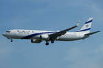 El Al Israel Airlines Boeing B737-958(ER)(WL) 4X-EHI, cn(MSN): 41559,
Frankfurt Rhein-Main International, 28.05.2017.