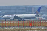 N225UA United Airlines Boeing 777-222(ER)  , FRA , 04.12.2017