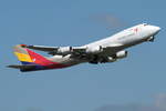 Asiana Airlines Boeing B747-48EF HL7420, cn(MSN): 25783,
Frankfurt Rhein-Main International, 26.05.2017.