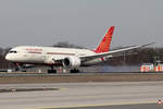 Air India Boeing 787-8 Dreamliner VT-AND bei der Landung in Frankfurt 20.3.2019