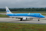 KLM Cityhopper, Embraer ERJ-175STD (ERJ-170-200) PH-EXS, cn(MSN): 17000702,
Frankfurt Rhein-Main International, 27.05.2019.