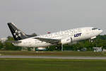 LOT Polish Airlines, SP-LKE, Boeing 737-55D, msn: 27130/2448, 19.Mai 2005, FRA Frankfurt, Germany.
