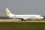 Dniproavia, UR-KIV, Boeing 737-4Y0, msn: 24686/1861, 19.Mai 2005, FRA Frankfurt, Germany.