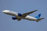 United Airlines, N78013, Boeing B777-224ER, msn: 29861/243, 14.August 2025, FRA Frankfurt, Germany.