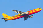 DHL Airbus A300B4-622RF D-AEAH beim Start in Frankfurt 22.1.2026
