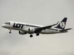 LOT Polish Airlines; SP-LIK. Embraer ERJ-17´5. Flughafen Frankfurt/Main. 26.09.2010.