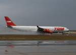 Erstlandung TAM A340-500 PT-MSN rwy 25R  01.12.2007