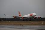 Erstlandung TAM A340-500 PT-MSN rwy 25R  01.12.2007
