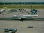 Airbus A 318 der Air France in Frankfurt. Aufgenommen im Juli 2008.