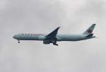 Air Canada B 777-333(ER) C-FITU bei der Landung in Frankfurt am 09.06.2013