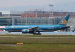 Vietnam Airlines B 777-2Q8(ER) VN-A141 am 10.06.2013 auf dem Flughafen Frankfurt