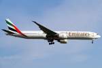 Emirates 777 300ER (Reg.: A6-EGS) im Anflug auf die RWY 07R in FRA am 08.08.2014