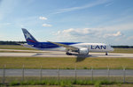 CC-BGE Lan Chile Boeing 787-9  Dreamliner  nach der Landung in Frankfurt am Meinem 10.06.16