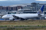 N787UA United Airlines Boeing 777-222(ER)  beim Start am 06.08.2016 in Frankfurt